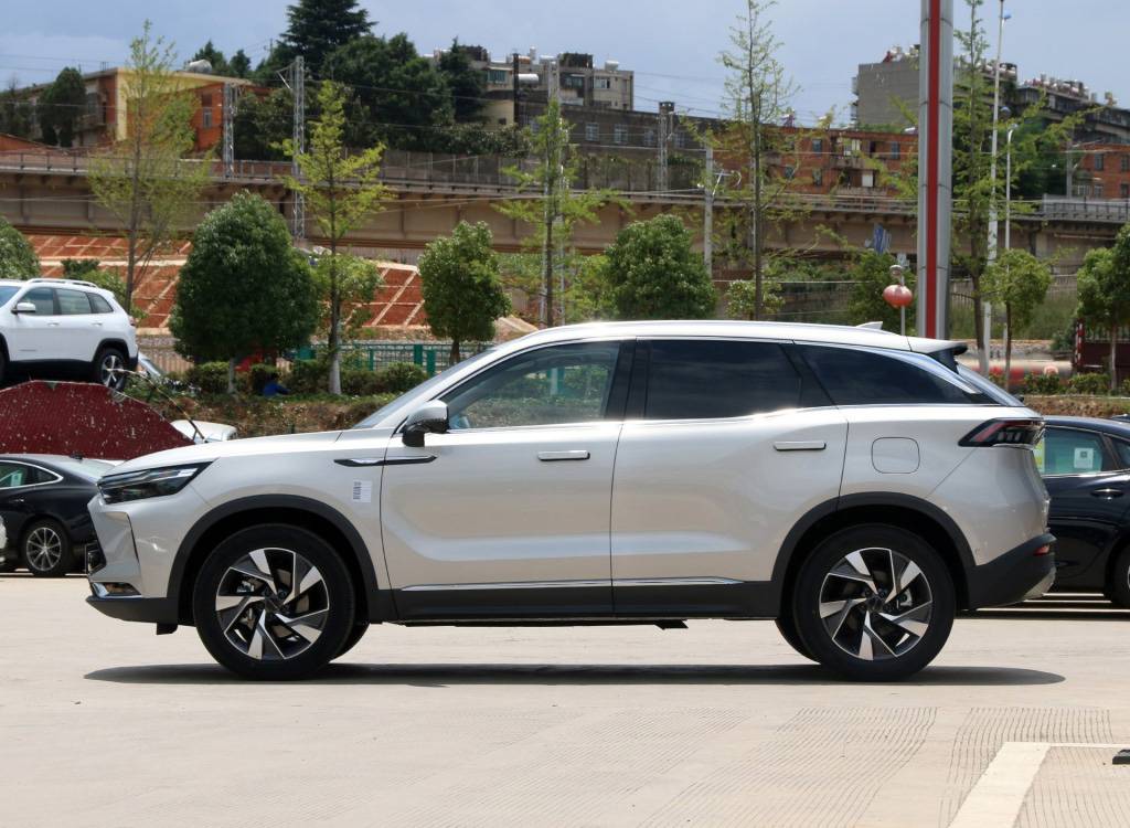 轴距达2800mm，却定位于紧凑型SUV，BEIJING-X7为何选择低调