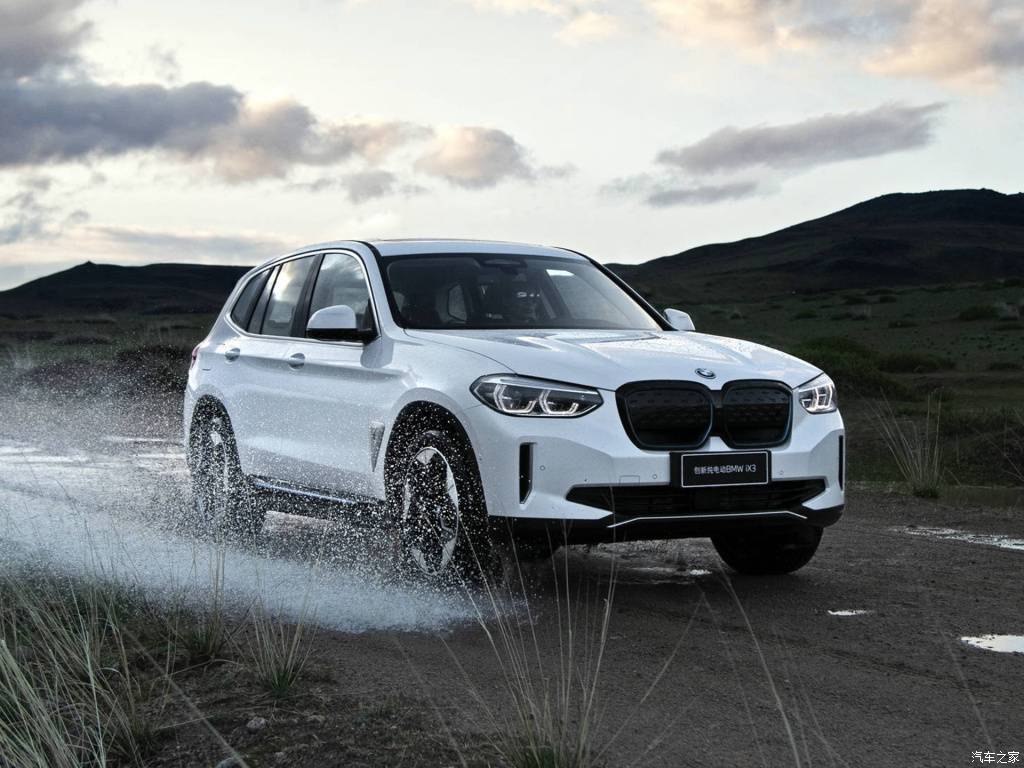 堪称BMW里程碑车型，宝马iX3实力冲击纯电动豪华SUV市场
