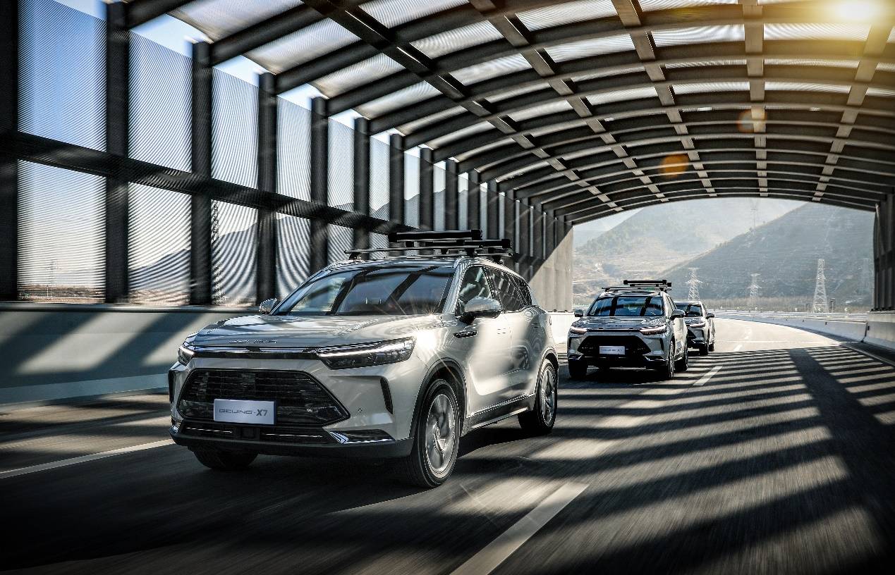 「e汽车」雪地试驾BEIJING X7后 才明白何为SUV