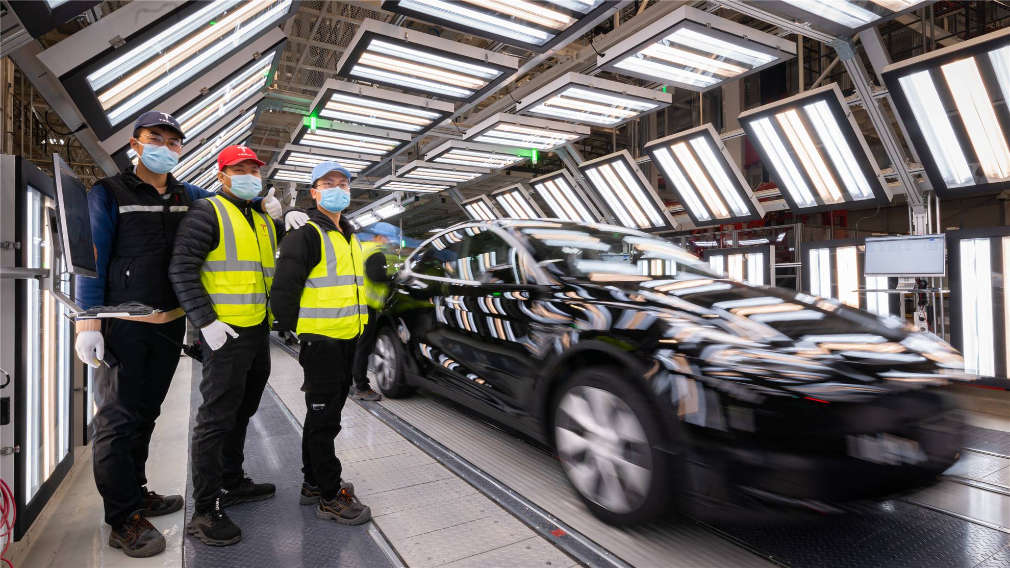 特斯拉德国工厂已成为柏林最大工业雇主，未来预计雇佣 1.2 万人__财经头条