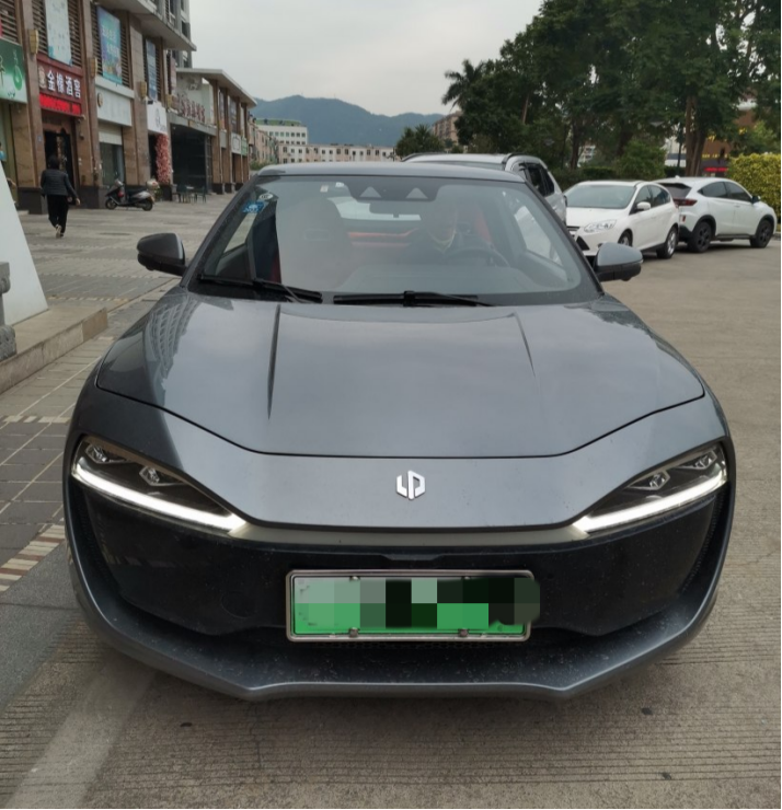 零跑S01车主：小零OTA升级完毕，自动泊车更好用了