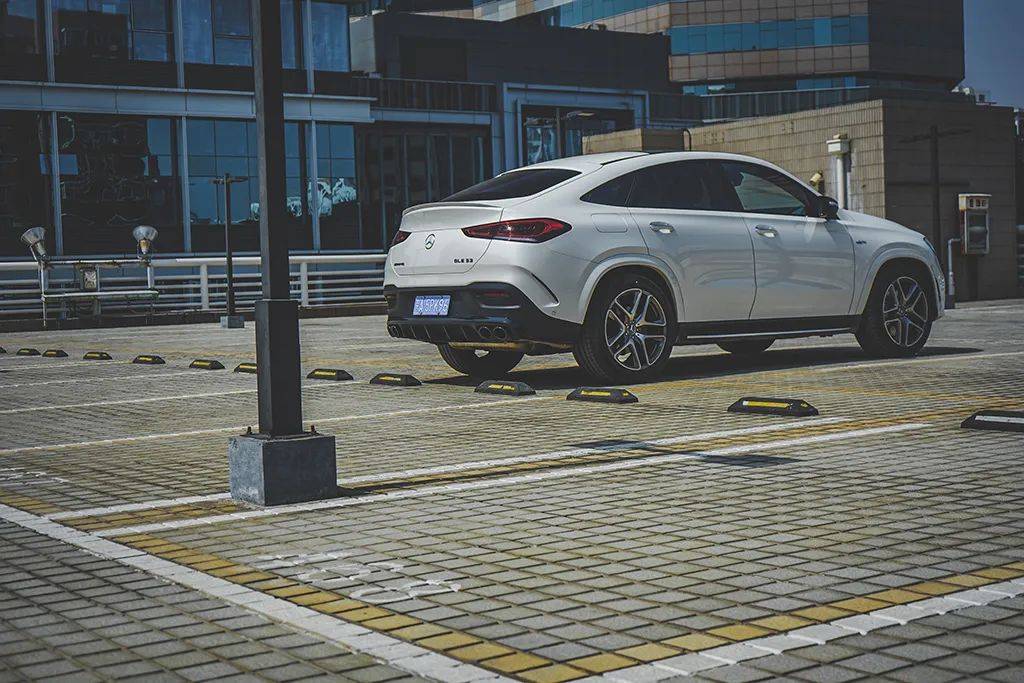 试驾奔驰AMG GLE 53 Coupe