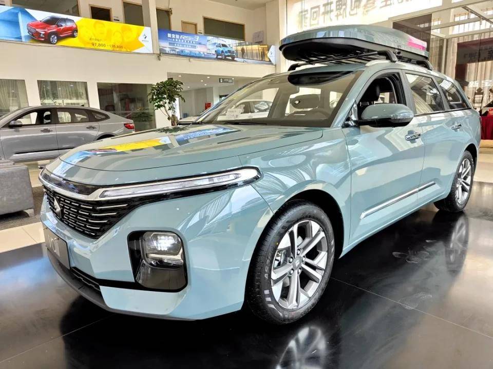 新宝骏Valli向往：清水每平米2万，精装2万5，值不值
