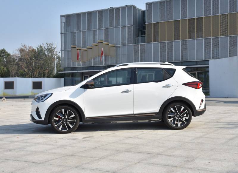 思皓E20X：13万买辆大众纯电SUV，续航超400km，值不值？
