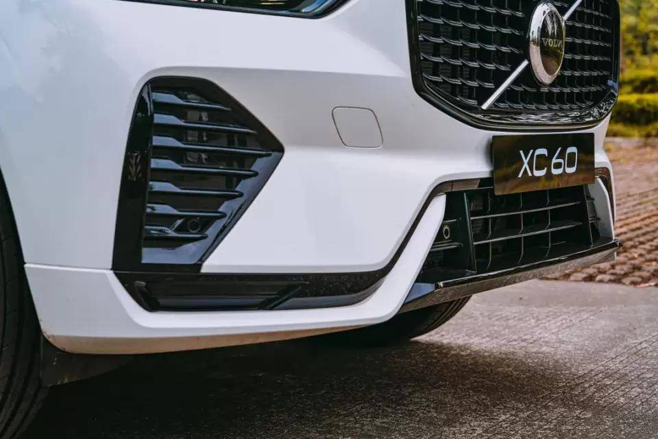 试驾新款沃尔沃XC60运动版：熟悉且陌生