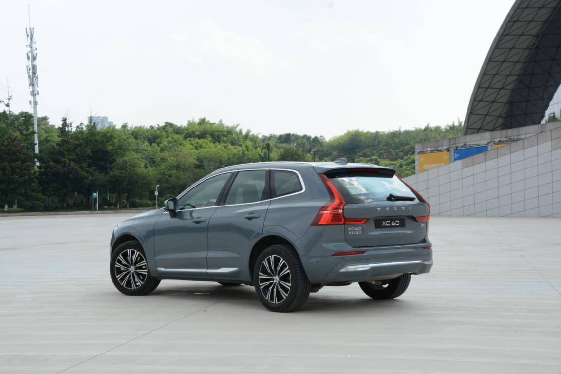 更安全、更智能、更豪华 试驾新款沃尔沃XC60