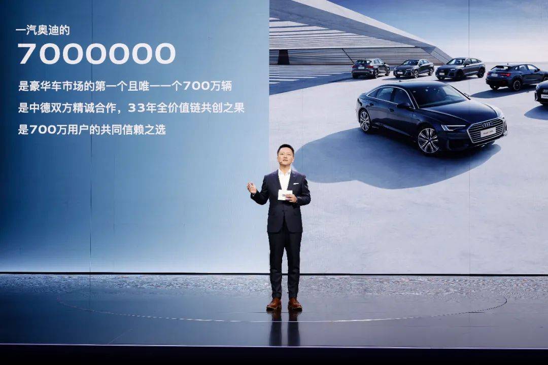 百公里加速仅5.3秒，最大功率260kW，全新奥迪SQ5正式上市