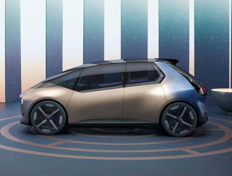 BMW i 循环概念车全球首发!宝马预计2050年达成碳中和目标