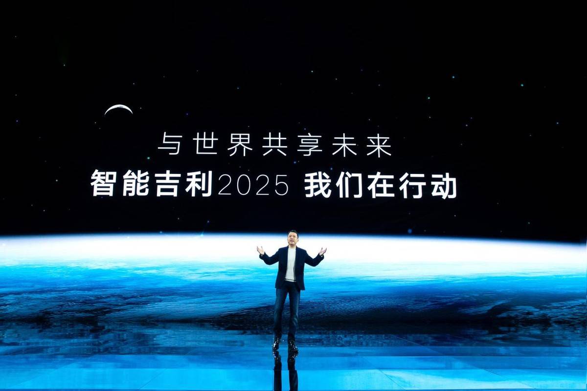年度销量跻身前三，技术吉利正在书写自己的传奇