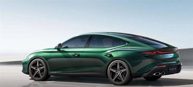 新知达人, MG7正式上市 上汽“掀桌子”11.98万起售 两种动力可选