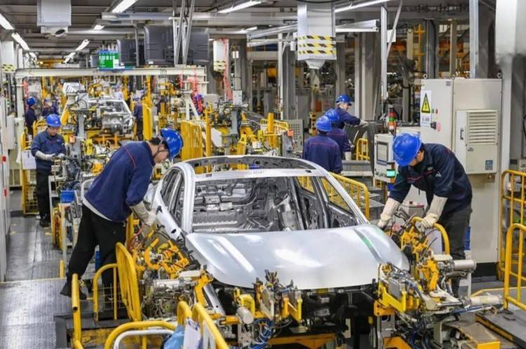 感谢米粉支持！小米汽车1年交付量超13万辆(图8)