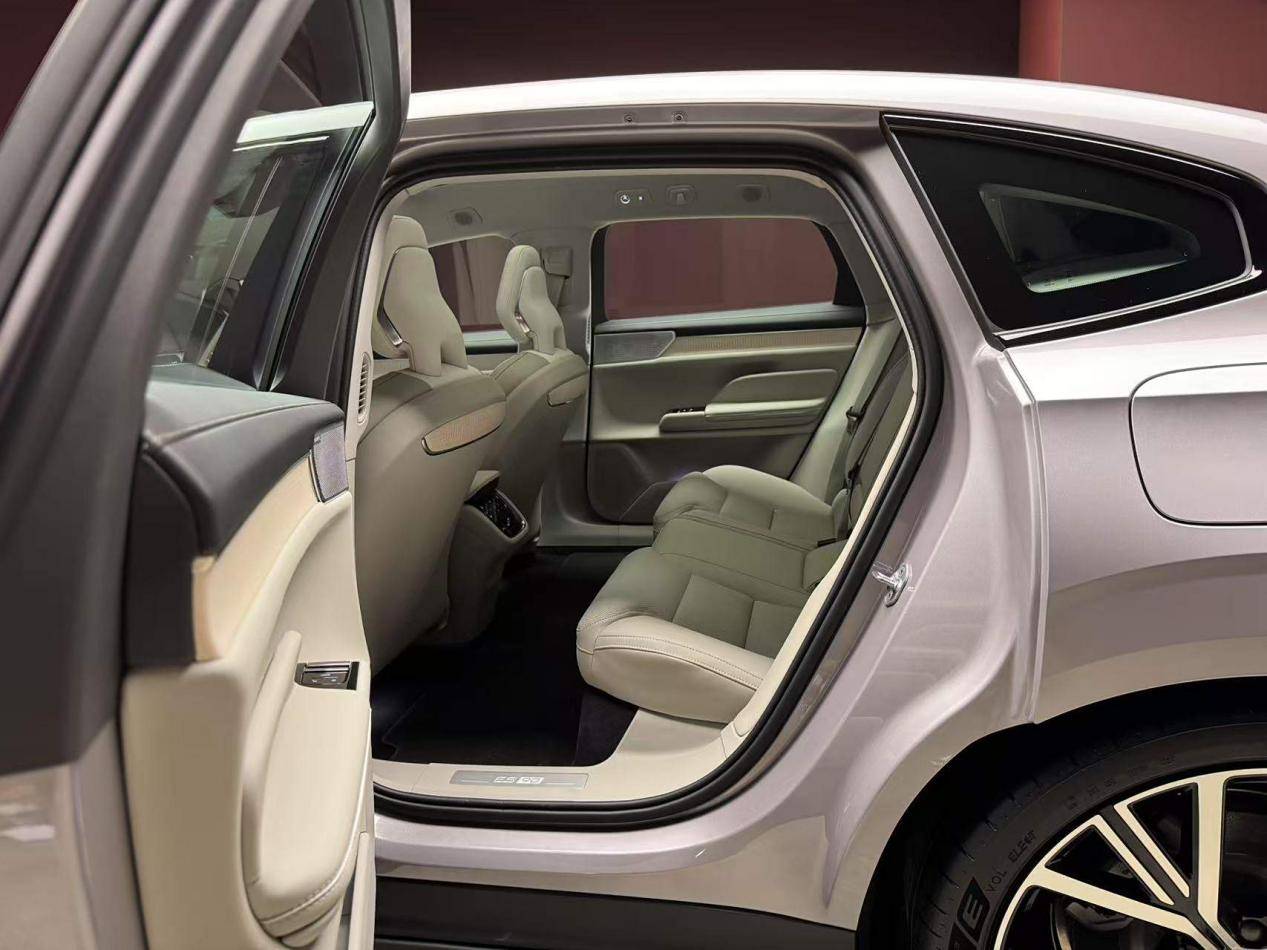 autohomecar__ChxoHWfHh1KAPSX-AALRSbWuIUw191
