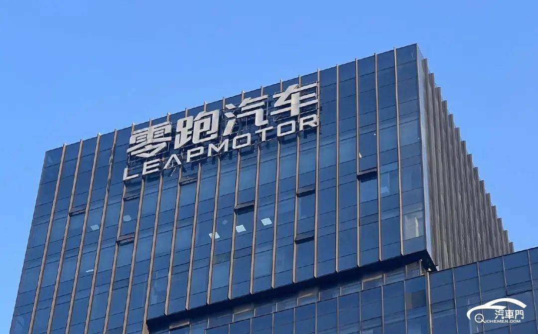 蓝色的高楼

AI 生成的内容可能不正确。