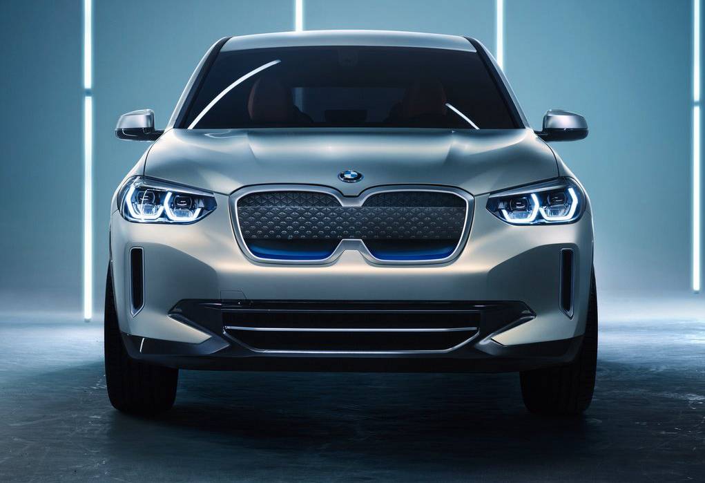 BMW-iX3_Concept-2018-1024-08.jpg