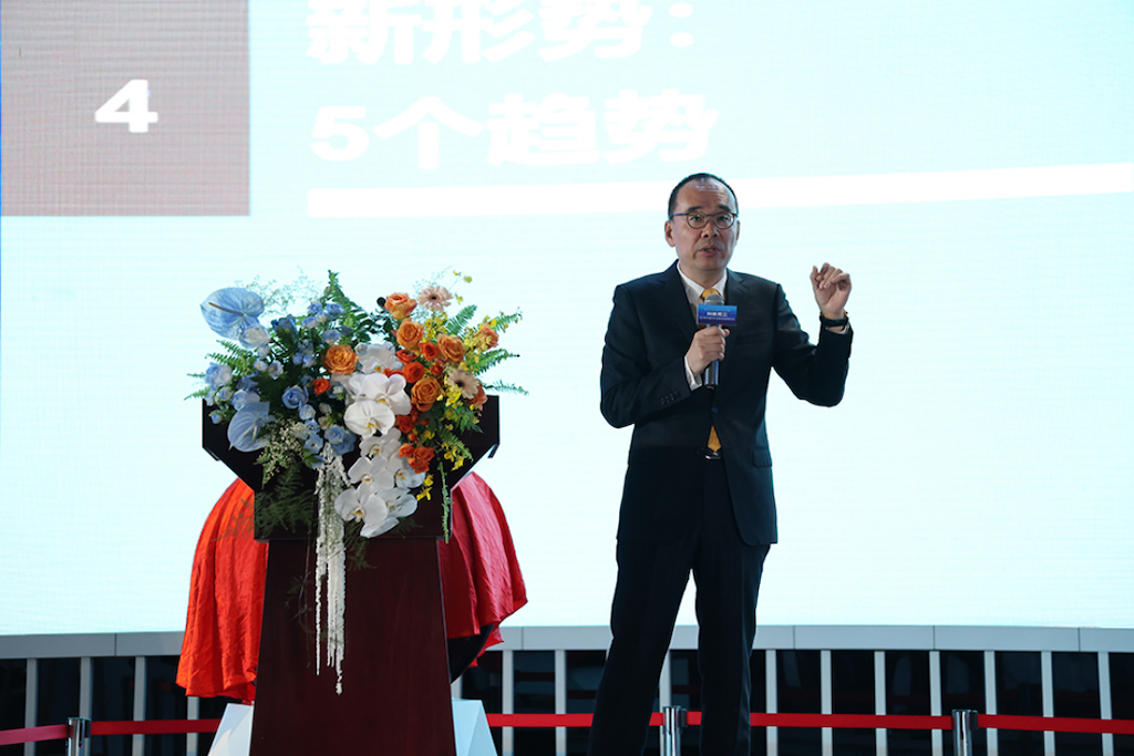 “向新而立” 2023年中国汽车品牌发展高峰论坛在京成功举办1566.png