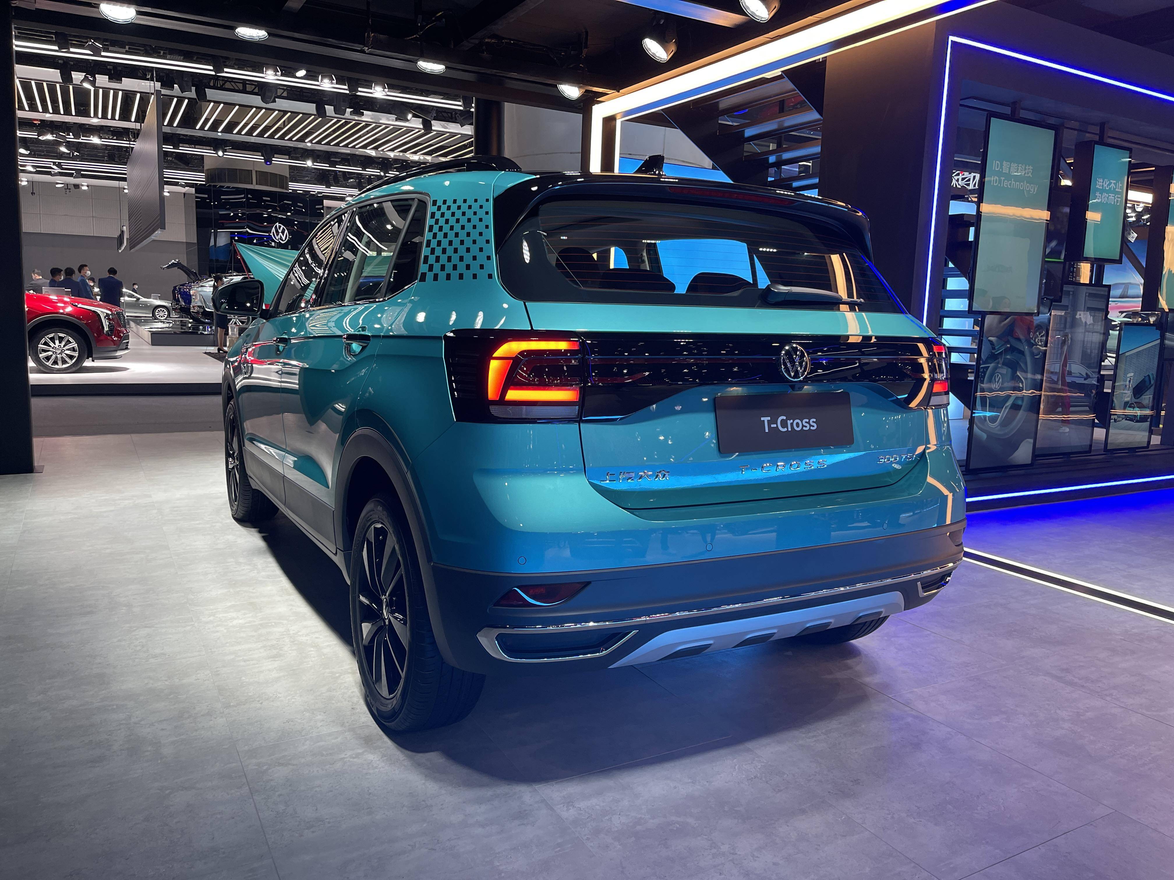 autohomecar__ChtliGOuWrWAXeyAACvQQqYe6Xk219.jpg