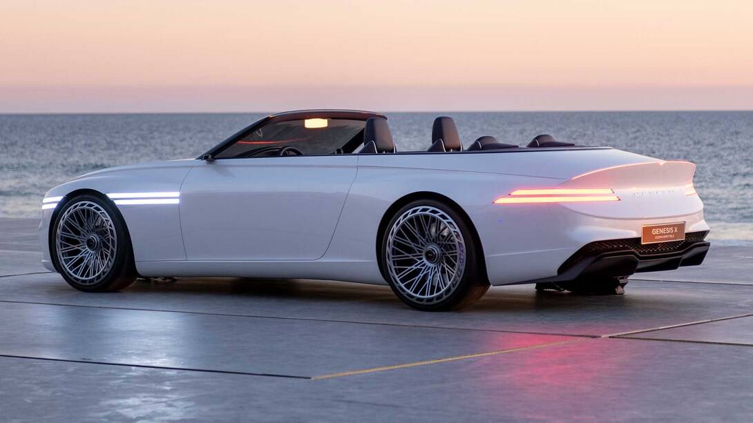 Genesis-X-Convertible-concept-car-reveal-42.jpg