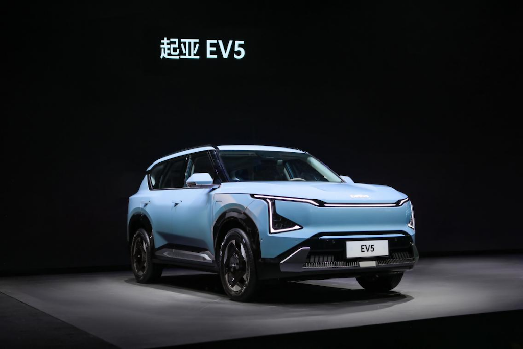 EV5领衔亮相，全新SUV索奈智领上市，黑科技同台展出，起亚新产品新技术闪耀北京车展html809.png