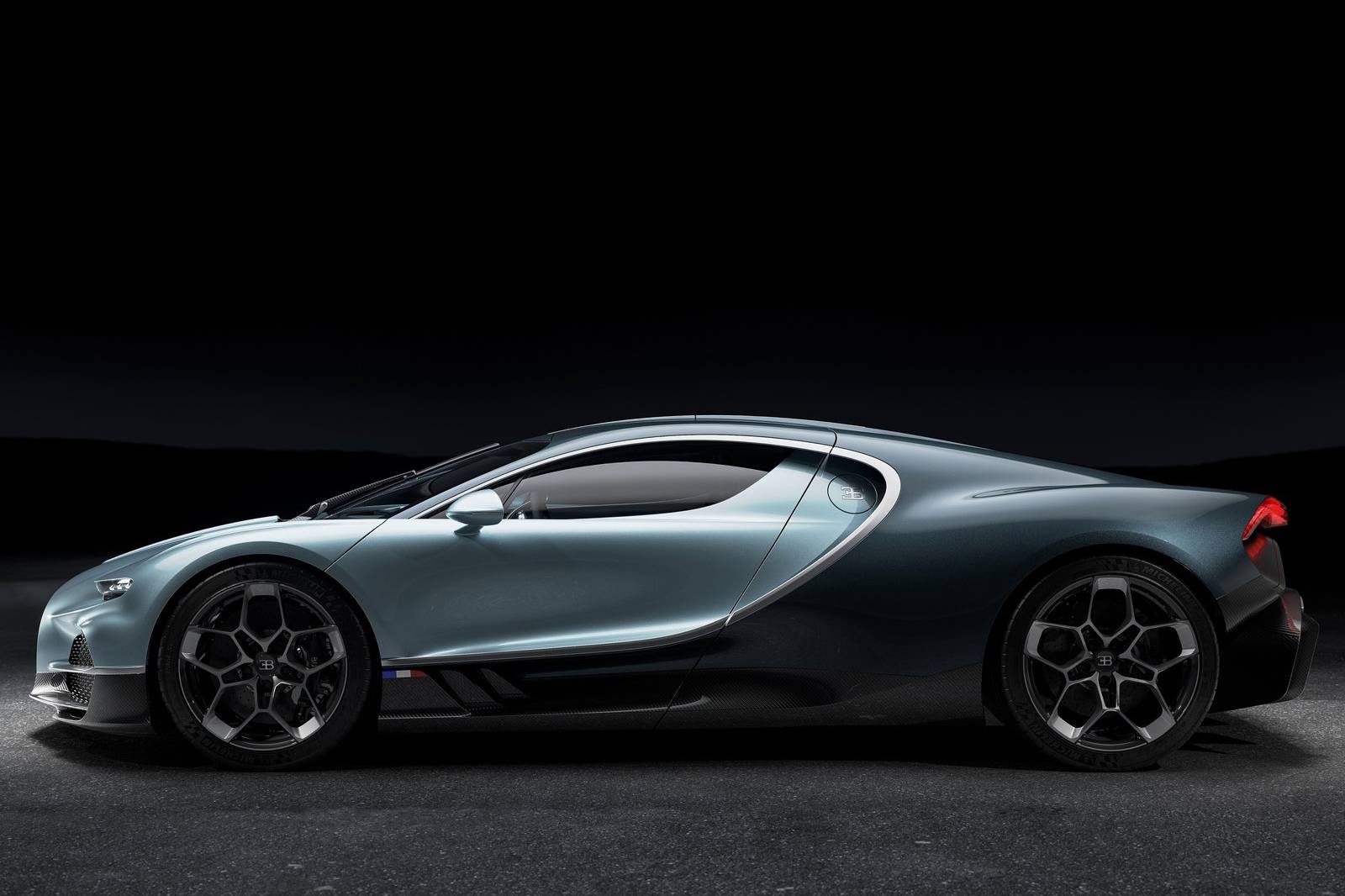 Bugatti-Tourbillon-2026-1600-08.jpg