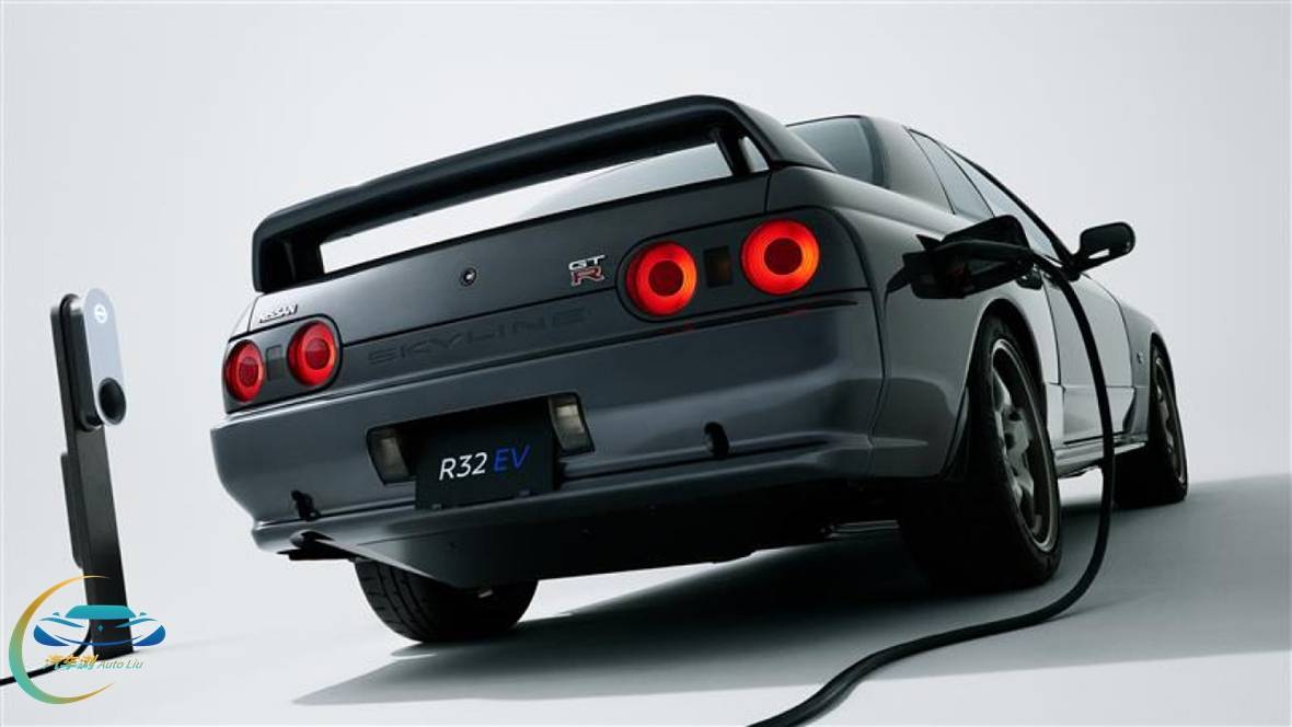 3、R32_EV拥有和R32_GT-R几乎一样的外观.jpg