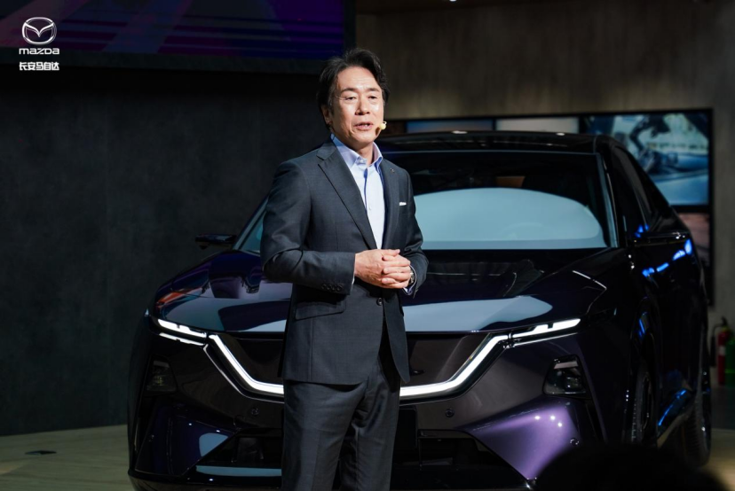 【新闻通稿】驭电·新境+长安马自达MAZDA+EZ-60全球首秀(2)529.png