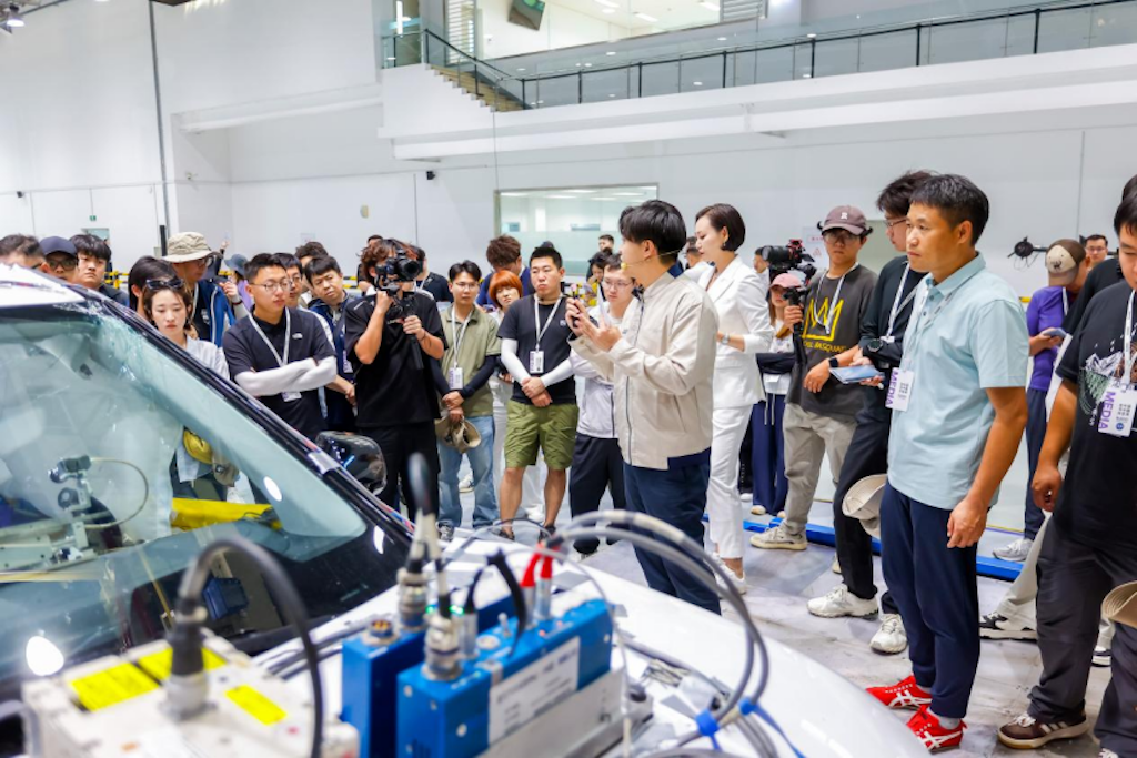 北京现代呼吁全行业加入《新质力白皮书》，让造车回归安全本质849.png