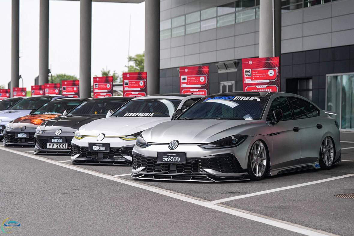 玩家100改装车.jpg