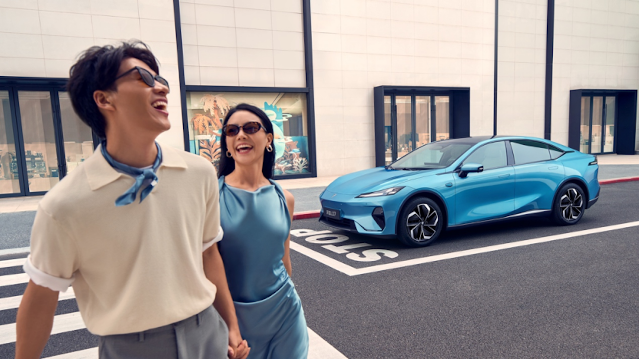 2026款 深蓝L07上市，全系标配华为乾崑智驾，13.59万元起！3225.png