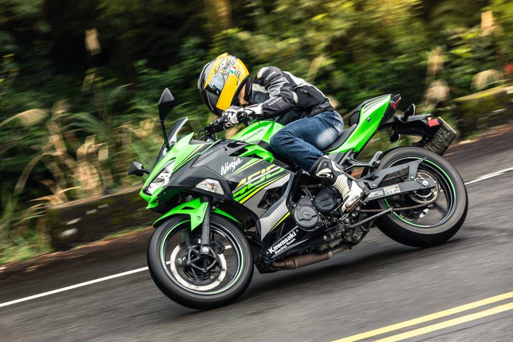 2020川崎ninja 400车主公认的四大优点和两大缺点