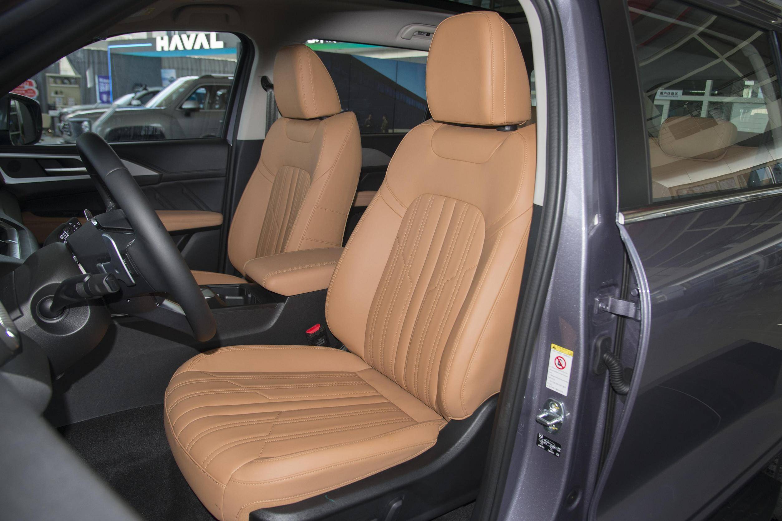 宜商宜家宜远行 满足多用途需求 全新哈弗H5大型硬派SUV上市