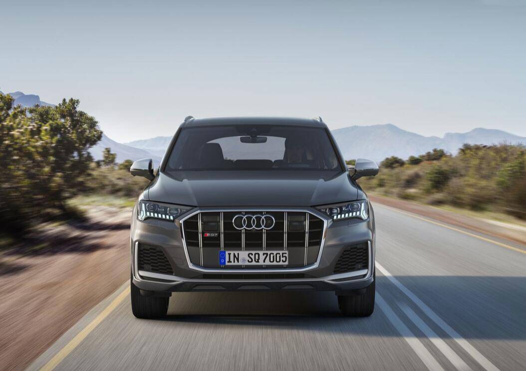 奧迪新款sq7實車曝光有望明年進入中國市場